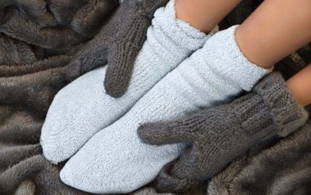 Əl-ayağınız həmişə soyuq olur? - Sizdə bu xəstəlik ola bilər