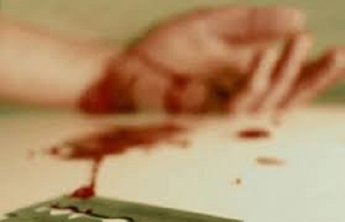 Şamaxıda gənc oğlan intihar məqsədi ilə qolunu kəsib