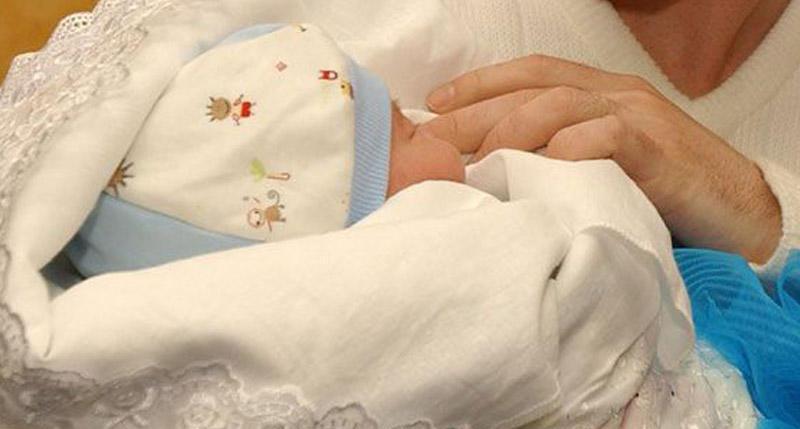 9 aylıq körpənin dəhşətli ölümünün görüntüləri yayıldı - VİDEO