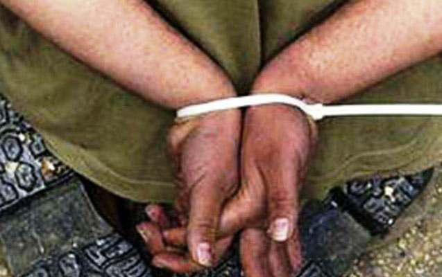 İki rusu 17 il qul kimi işlətdi