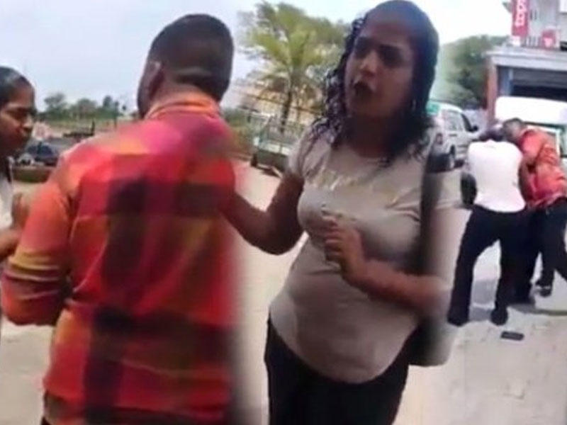 Bu dəfə tərsinə oldu - Ər onu məşuqəsi ilə tutan hamilə arvadını döydü - VİDEO