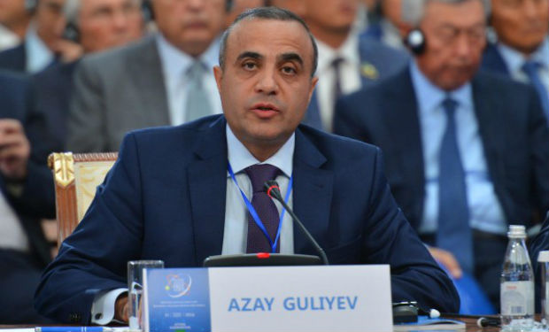 Azay Quliyevin başçılıq etdiyi heyət Moskvaya gedir