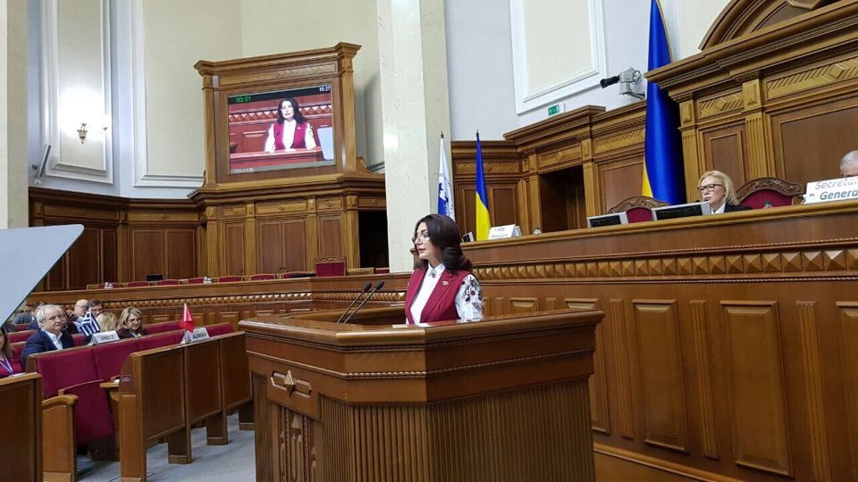 Deputat Jalə Əliyeva QDİƏT-də çıxış etdi: “Beynəlxalq təşkilatların işğalçıya “dur” deməsi lazımdır”