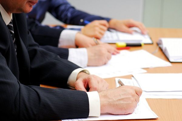 Dövlət qulluğunda işləmək istəyənlər üçün sınaq imtahanı keçiriləcək