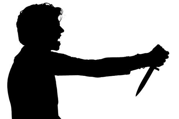 Bakıda 31 yaşlı kişi özünü öldürdü