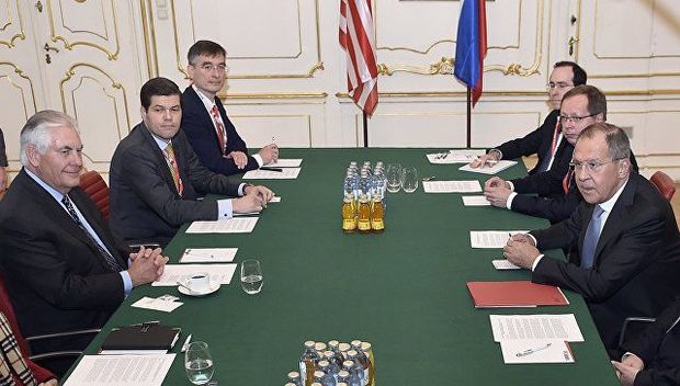 Lavrov və Tillerson görüşdü