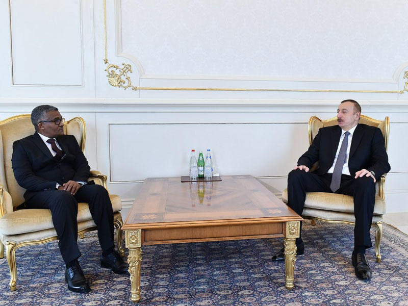 Prezident İlham Əliyev Sudanın Azərbaycanda yeni təyin olunmuş səfirinin etimadnaməsini qəbul edib