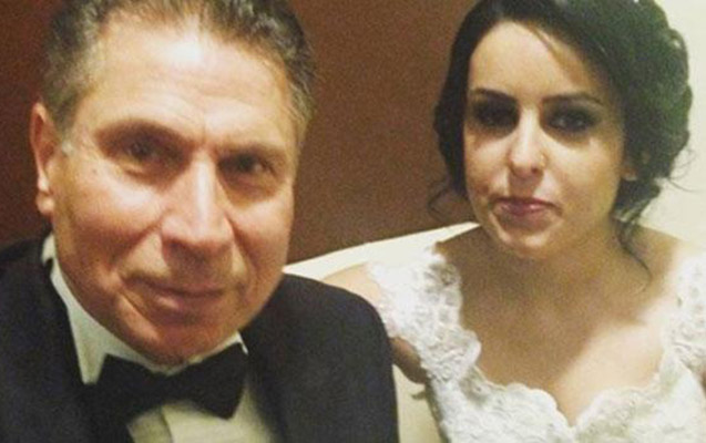 Özündən 40 yaş kiçik qızla evləndi