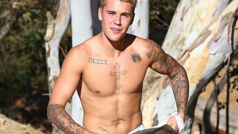 BU DA OLDU - Məşhur müğənninin seks kuklası hazırlandı - FOTO/VİDEO