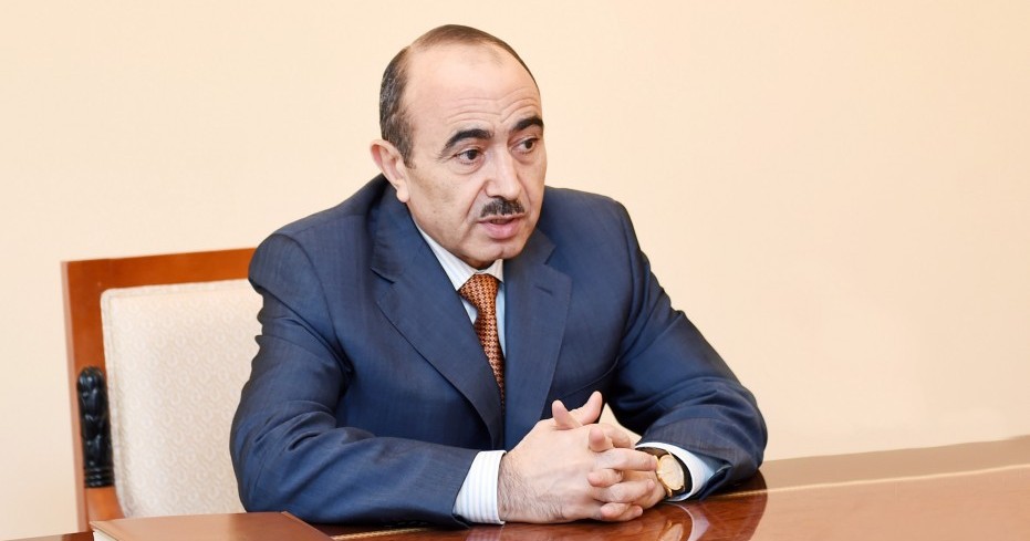 Əli Həsənov: “The Financial Times” nəşrinin iddiaları müəyyən xarici anti-Azərbaycan dairələrin çirkin maraqlarına xidmət edir