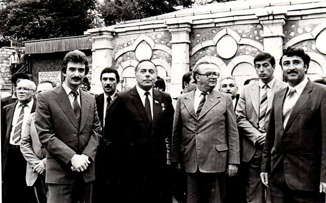 İlham Əliyev Şuşada - FOTO