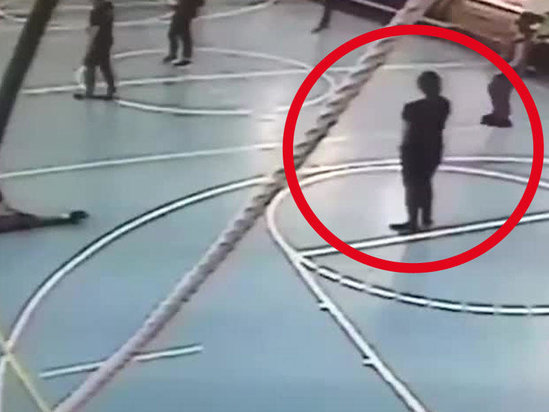 Məktəbli qız idman dərsində həlak oldu - VİDEO