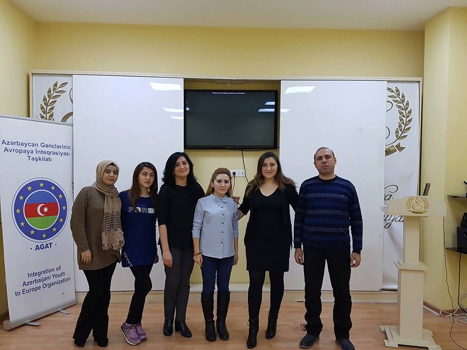 AGAT “Sosial Mediada gənclərin fəaliyyətinin qurulması” adlı seminar həyata keçirib