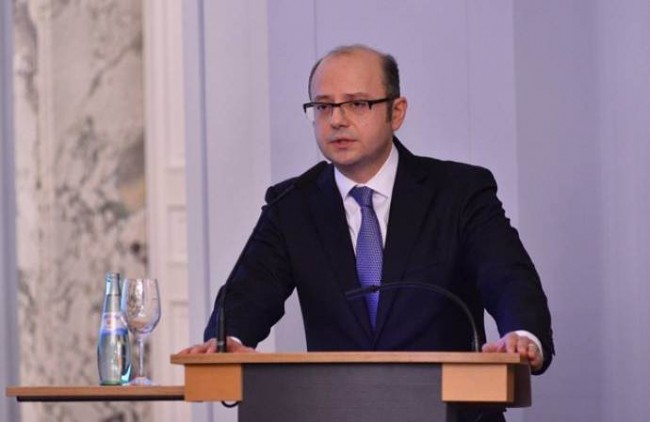 Yeni nazir dəyişikliklərə start verib - Bir neçə şöbə birləşdirildi, bir neçəsi isə...