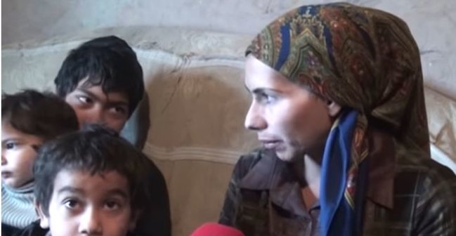 Övladlarını məktəbə, bağçaya göndərə bilməyən ailə - Geyməyə paltarları yoxdur - VİDEO