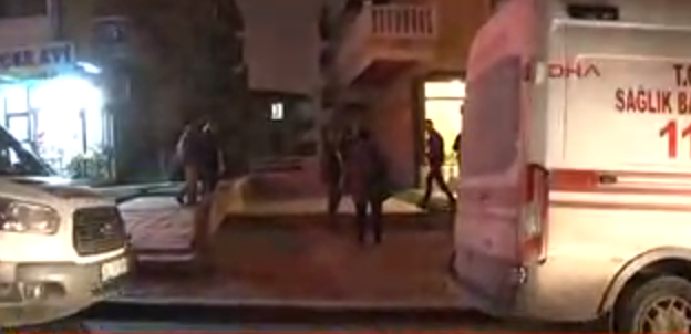 Oğluna yeddi güllə vurdu