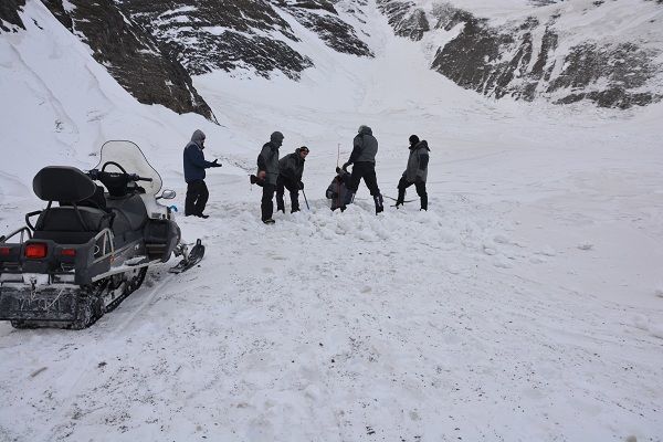 FHN itkin düşmüş alpinistlərin axtarışı ilə bağlı məlumat yayıb - FOTO