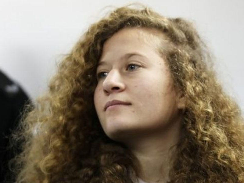 İsrail əsgərini şillələyən qız məhkəməyədək həbsdə qalacaq