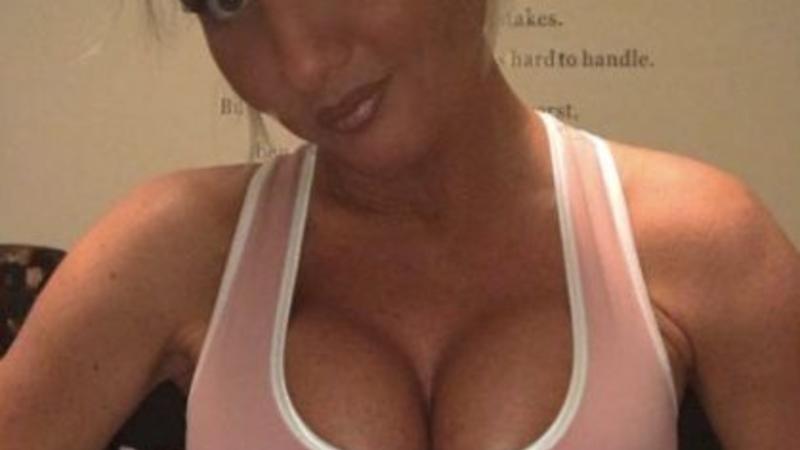 Bədənini satışa çıxaran qadının başını kəsdilər - FOTO