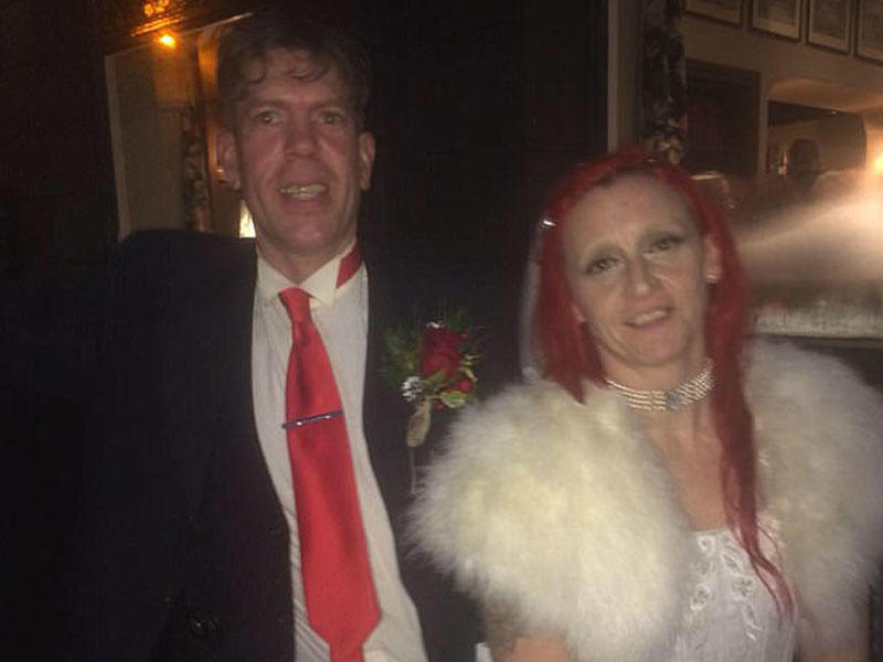 Toyda biabırçılıq: bəy içib dalaşdı, gəlin polisə tüpürdü - FOTO