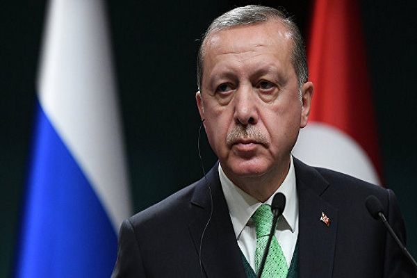 Ərdoğan Türkiyə-Suriya sərhədinə gedib