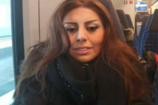 Almaniyaya sığınan azərbaycanlı qadın özünü doğradı - FOTO