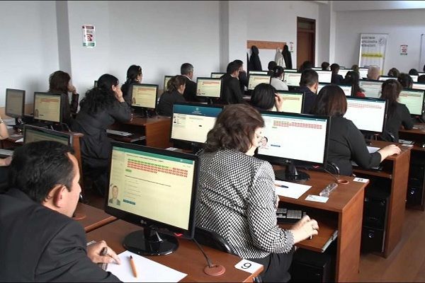 Peşə məktəblərində çalışan müəllimlərin maaşları müəyyənləşdi