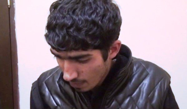 Gödəkçənin içində narkotik gizlədən şəxs tutuldu - VİDEO