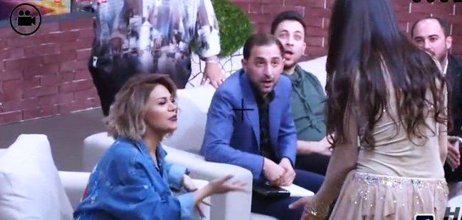 Pərviz Bülbülə efirdə rəqqasəni ağlatdı: