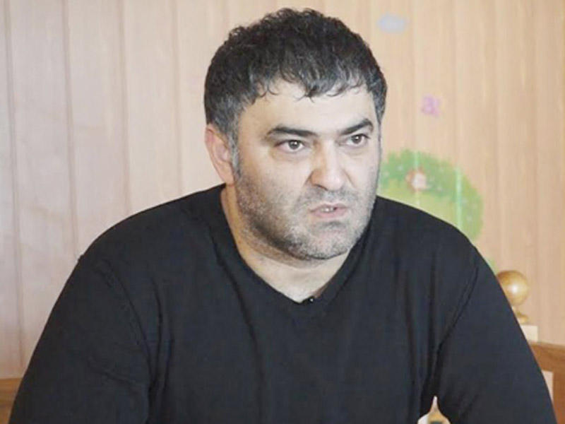 O hərəkəti etsəydi, direktorun başın kəsərdim - Rza Rzayev