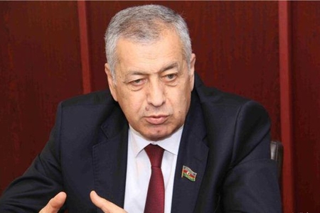 “Strateji obyektlərin özəlləşdiriməsinin tərəfdarı deyiləm” - Vahid Əhmədov