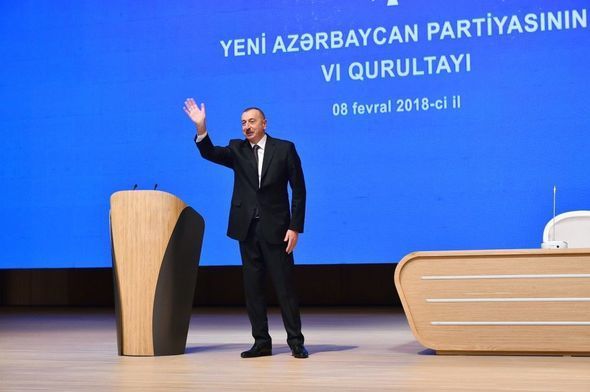 Yeni Azərbaycan Partiyasının qurultayı keçirildi – YENİLƏNİB + FOTOLAR