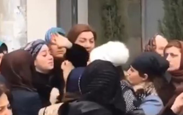 Damla atasıyla belə vidalaşdı - Video
