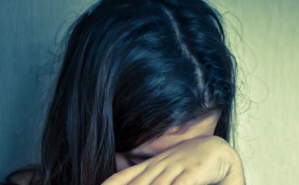 İntim videosu yayılan 7-ci sinif şagirdi məktəbdən qovulub? - AÇIQLAMA