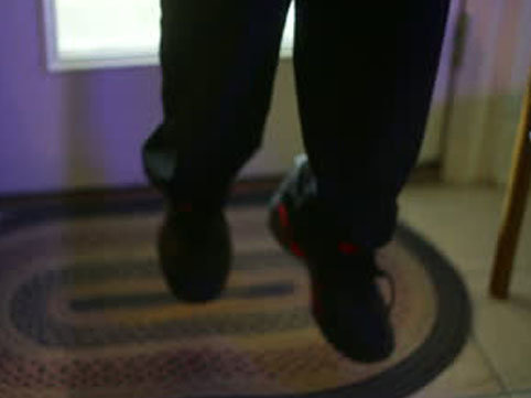 Özünü bel kəməri ilə asdı - Bir gündə iki İNTİHAR