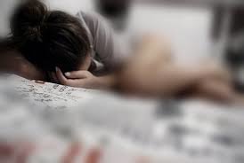 Nişanlısı bu məşhuru yataqda başqa qadınla tutdu - FOTO