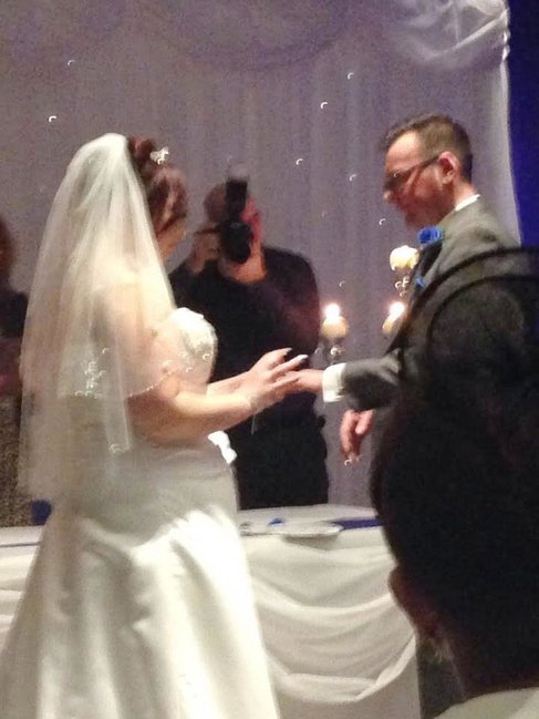 Gəlinin sinəsini çəkən fotoqraf şəkilləri sildi, cütlük yenidən toy etdi - FOTOLAR