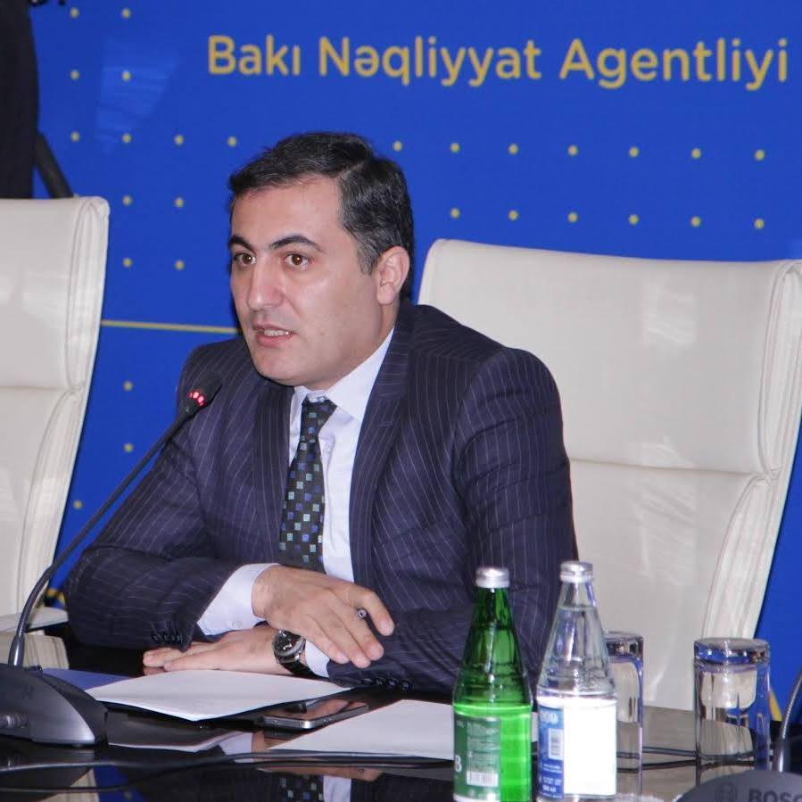 Bakıda küçələrdə tıxac yaranıb: Avtobuslar gecikir