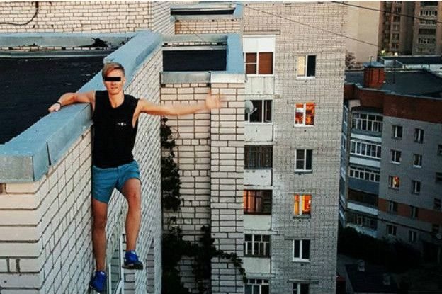 Selfie çəkdirmək istəyərkən faciəvi şəkildə öldü - SON FOTOSU ürək dağladı