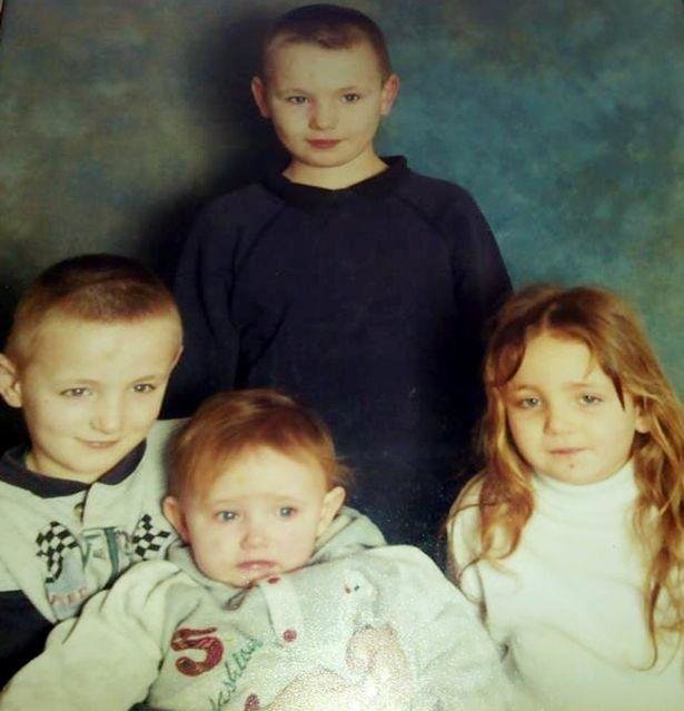 11 yaşında ana olan qadının ikinci övladı dünyaya gəldi - FOTOLAR