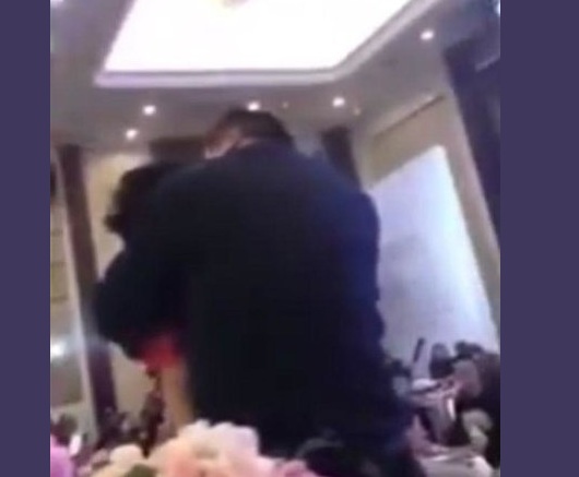 İÇKILI QAYINATA GƏLINI DODAĞINDAN ÖPDÜ, TOYDA 