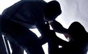 Ərindən 30 illik arvadına qarşı ŞOK ƏMƏL: övladının gözü qarşısında diz çökdürdü və... - Ucarda