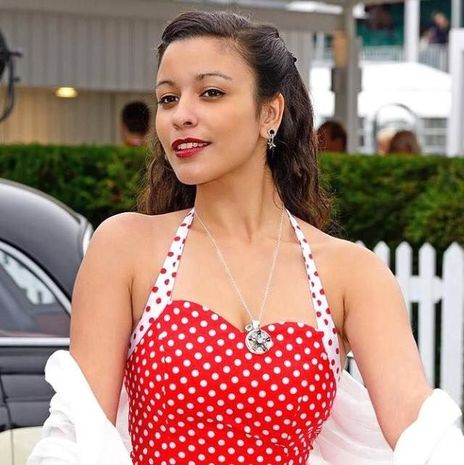 Model yarışmanı qazandı, şərflə özünü asdı – FOTO