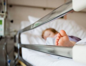 Xızıda 5 yaşlı qızın üzərinə qaynar su dağılıb, vəziyyəti ağırdır