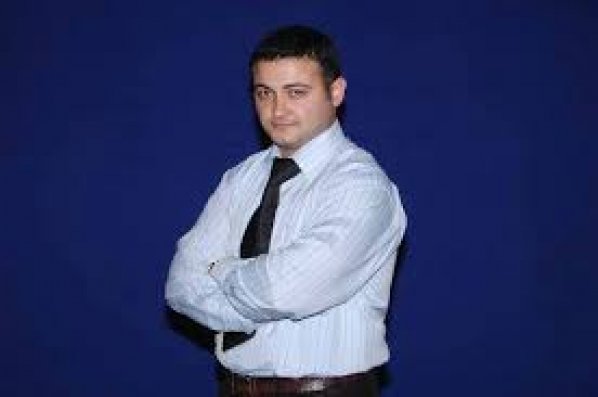 Avropa passportunu əxlaqa və şərəfə dəyişənlər fəsiləsi