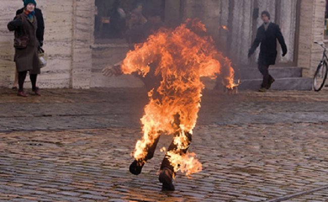 Rus qadın azərbaycanlı kişini öldürüb, sonra yandırdı