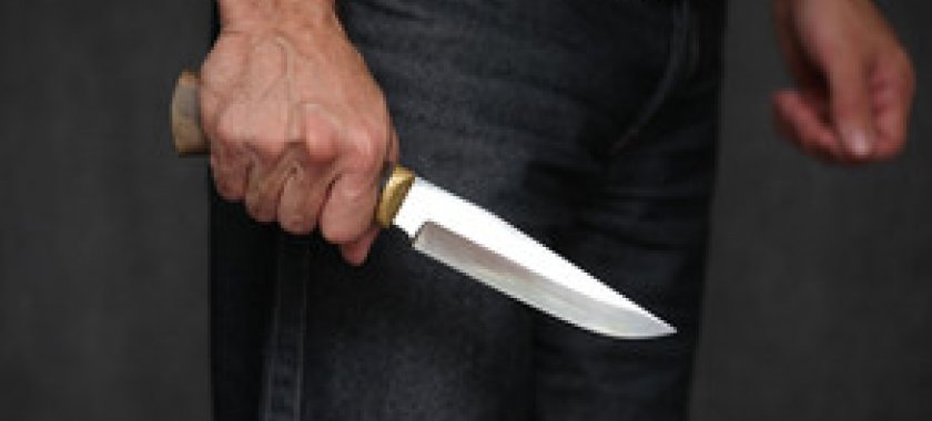 Bakıda orta yaşlı kişiyə bir neçə bıçaq zərbəsi vurulub