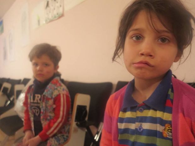 Atası döydü, anası dilənməyə göndərdi – VİDEO