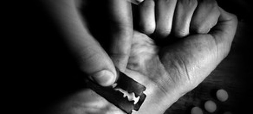 Sumqayıtda 28 yaşlı gənc intihara cəhd edib