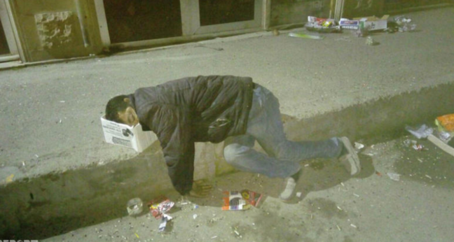 Gecə saatlarında küçədən meyit tapıldı - FOTOLAR (16+)